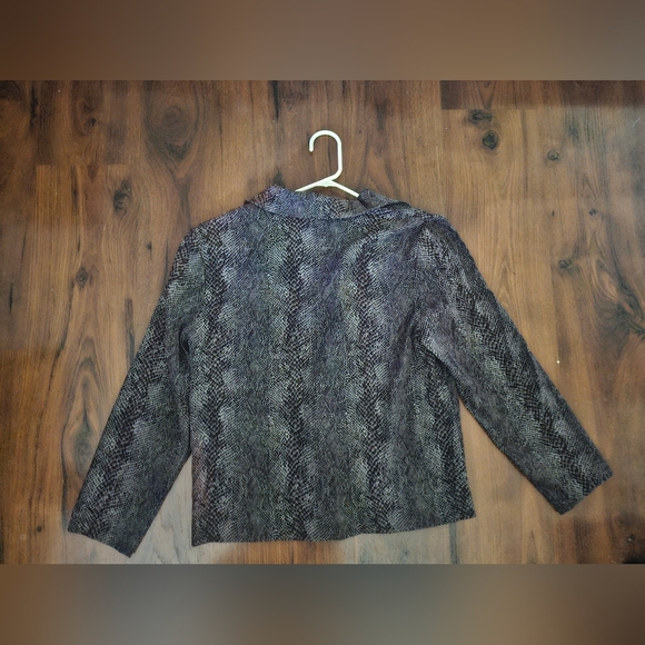 Vintage Briggs Petite Button Down Blazer Size Medium - Picture 3 of 6